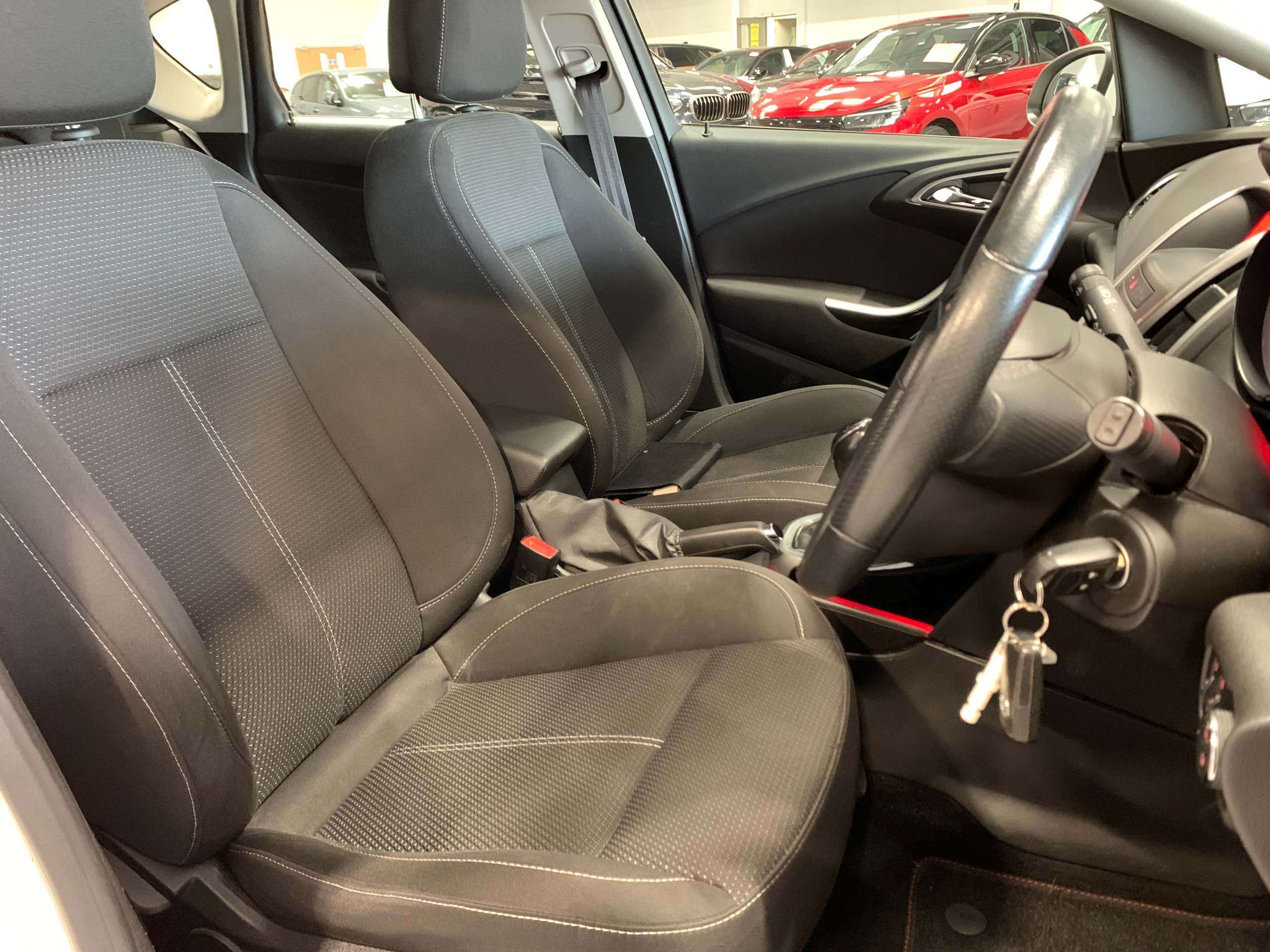 2014 VAUXHALL ASTRA 2014 VAUXHALL ASTRA