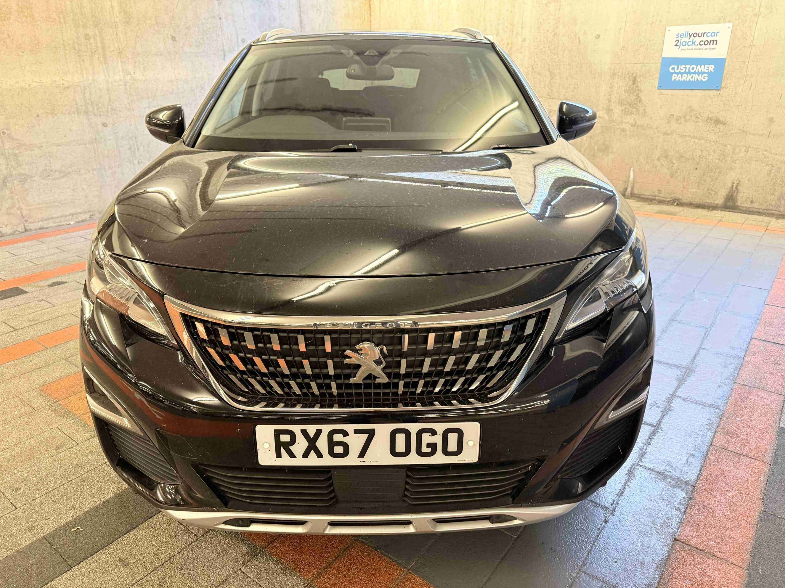 A 2017 PEUGEOT 3008 1.6 BlueHDi Allure SUV 5dr Diesel Manual Euro 6 (s/s) (120 ps) A 2017 PEUGEOT 3008 1.6 BlueHDi Allure SUV 5dr Diesel Manual Euro 6 (s/s) (120 ps)