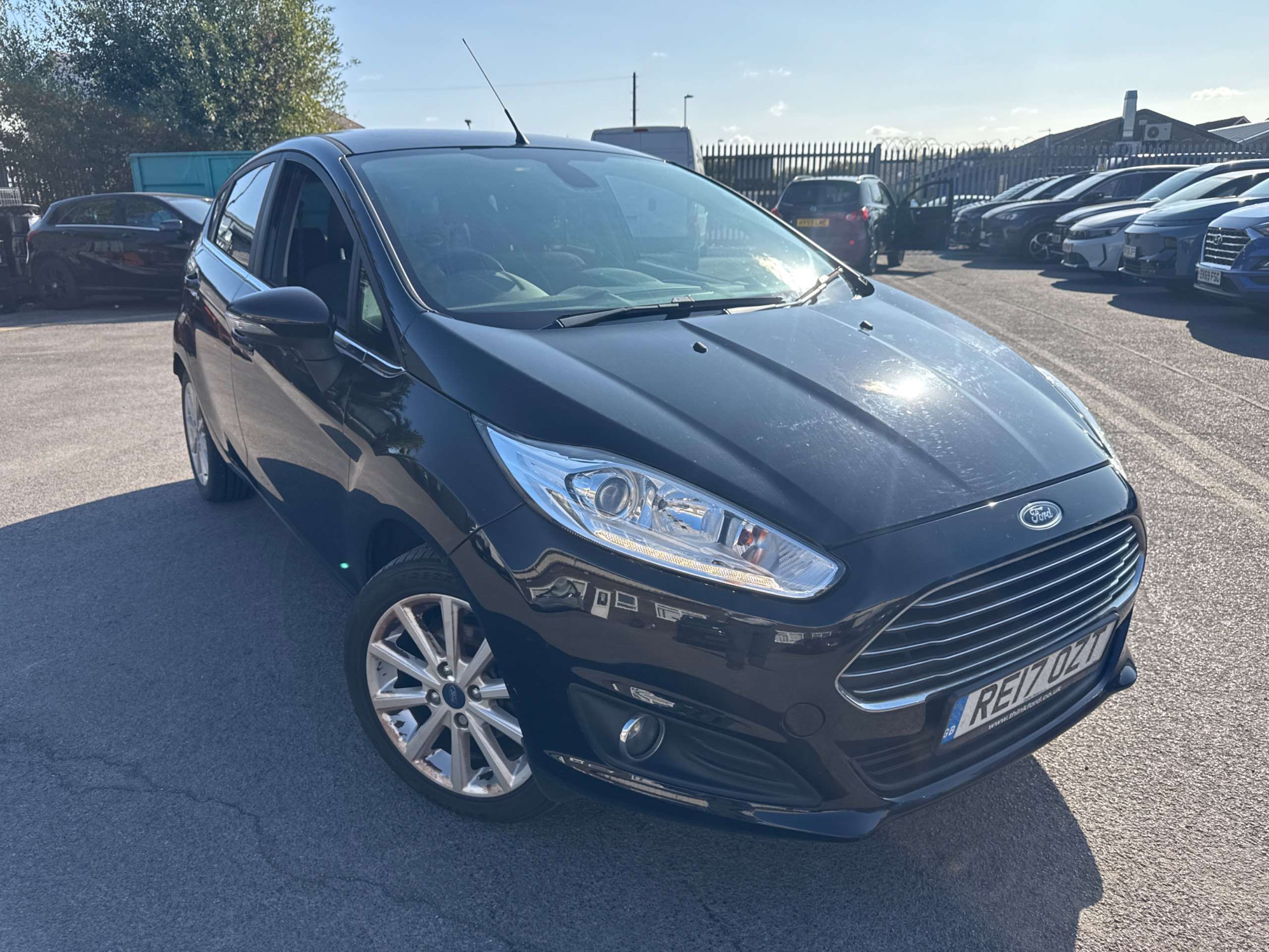 A 2017 FORD FIESTA 1.0T EcoBoost Titanium Hatchback 5dr Petrol Manual Euro 6 (s/s) (100 ps) A 2017 FORD FIESTA 1.0T EcoBoost Titanium Hatchback 5dr Petrol Manual Euro 6 (s/s) (100 ps)