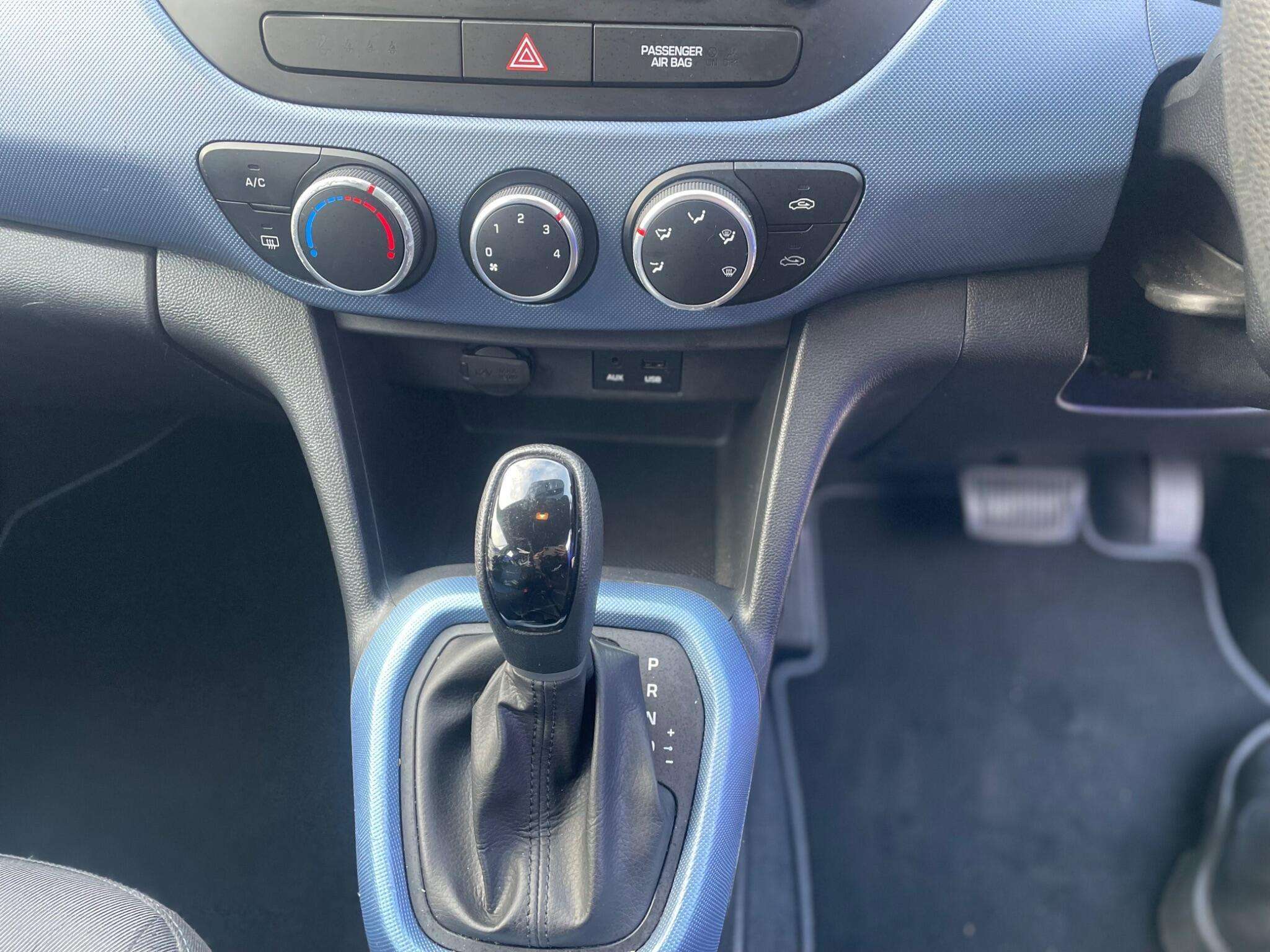 2014 HYUNDAI I10 2014 HYUNDAI I10