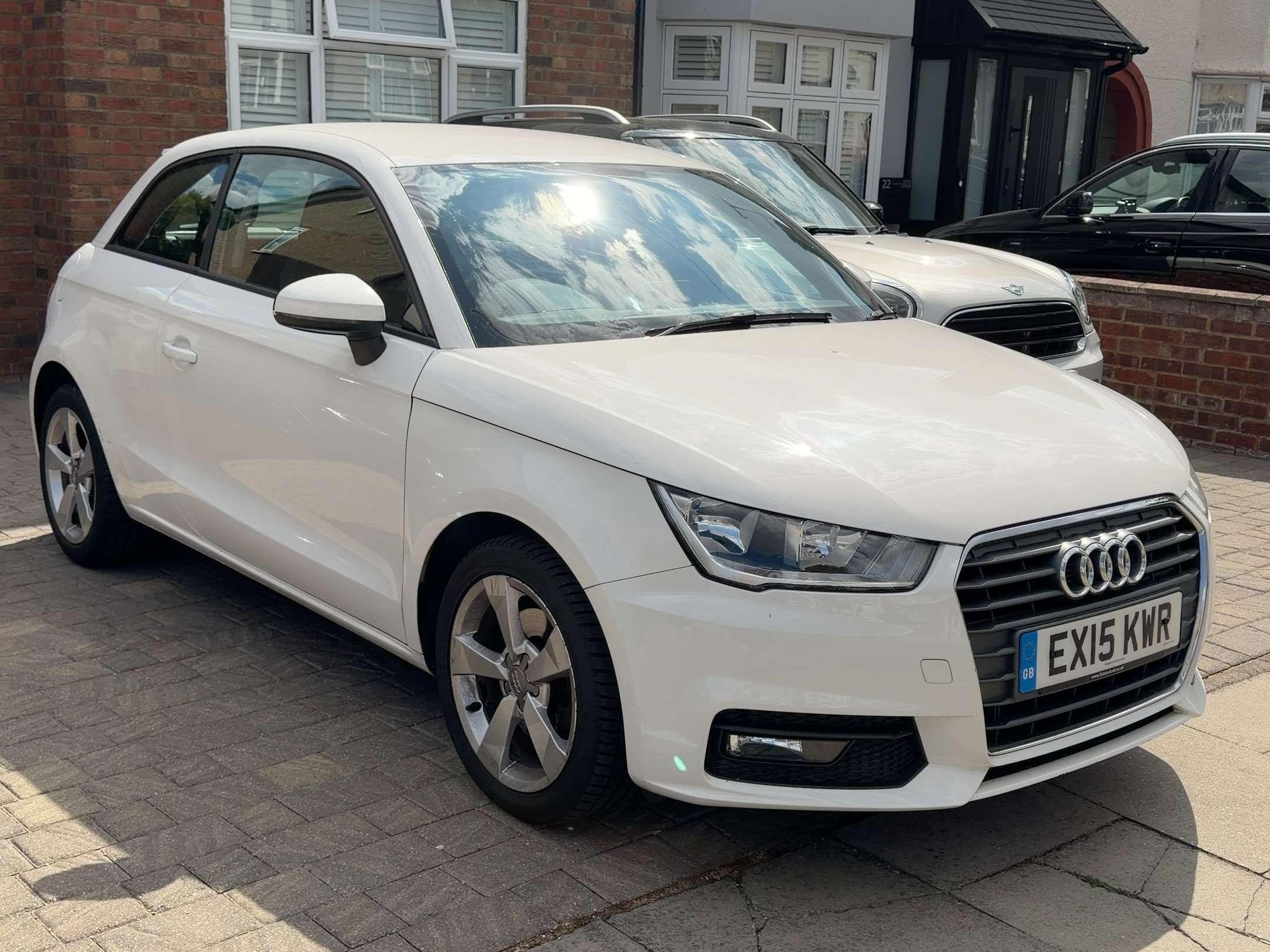 A 2015 AUDI A1 1.4 TFSI Sport Hatchback 3dr Petrol Manual Euro 6 (s/s) (125 ps) A 2015 AUDI A1 1.4 TFSI Sport Hatchback 3dr Petrol Manual Euro 6 (s/s) (125 ps)