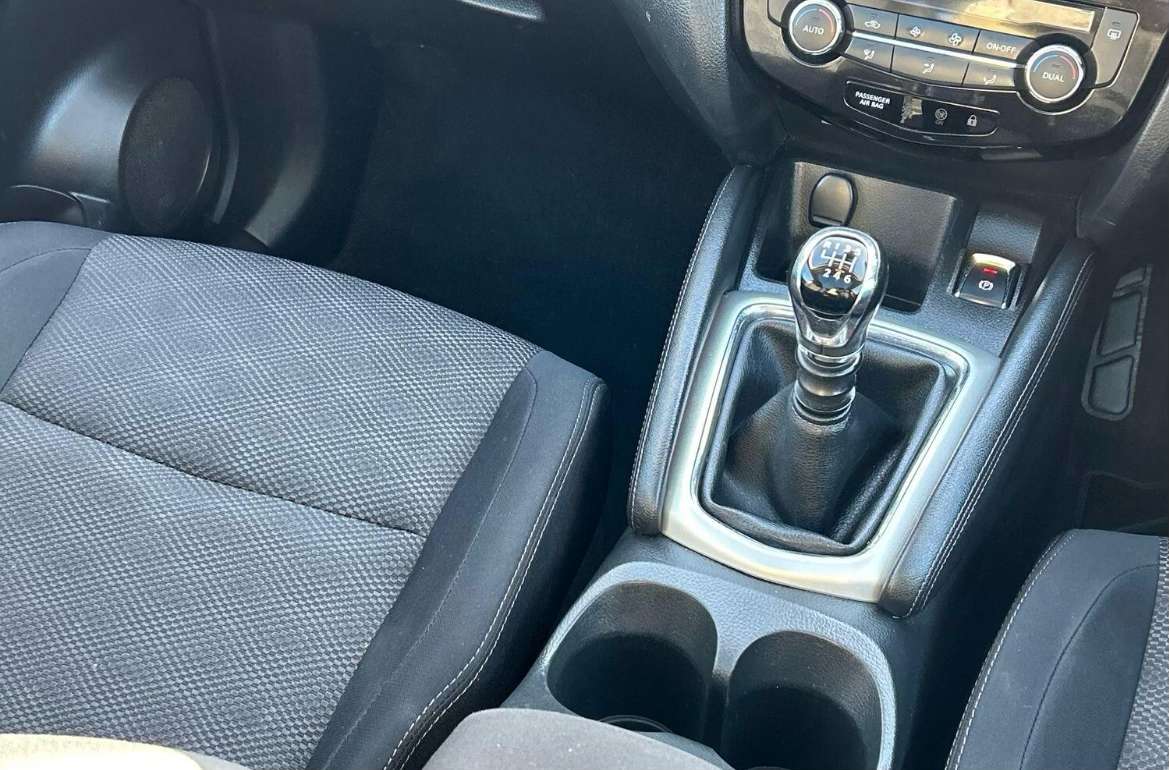 2015 NISSAN QASHQAI 2015 NISSAN QASHQAI