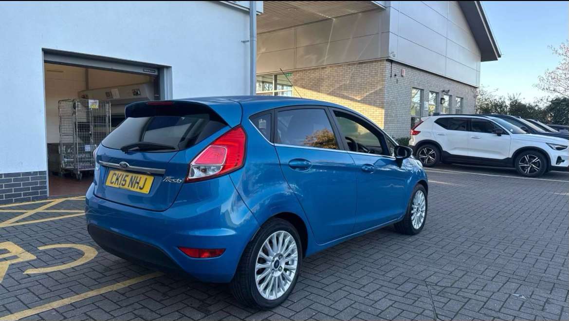2015 FORD FIESTA 2015 FORD FIESTA