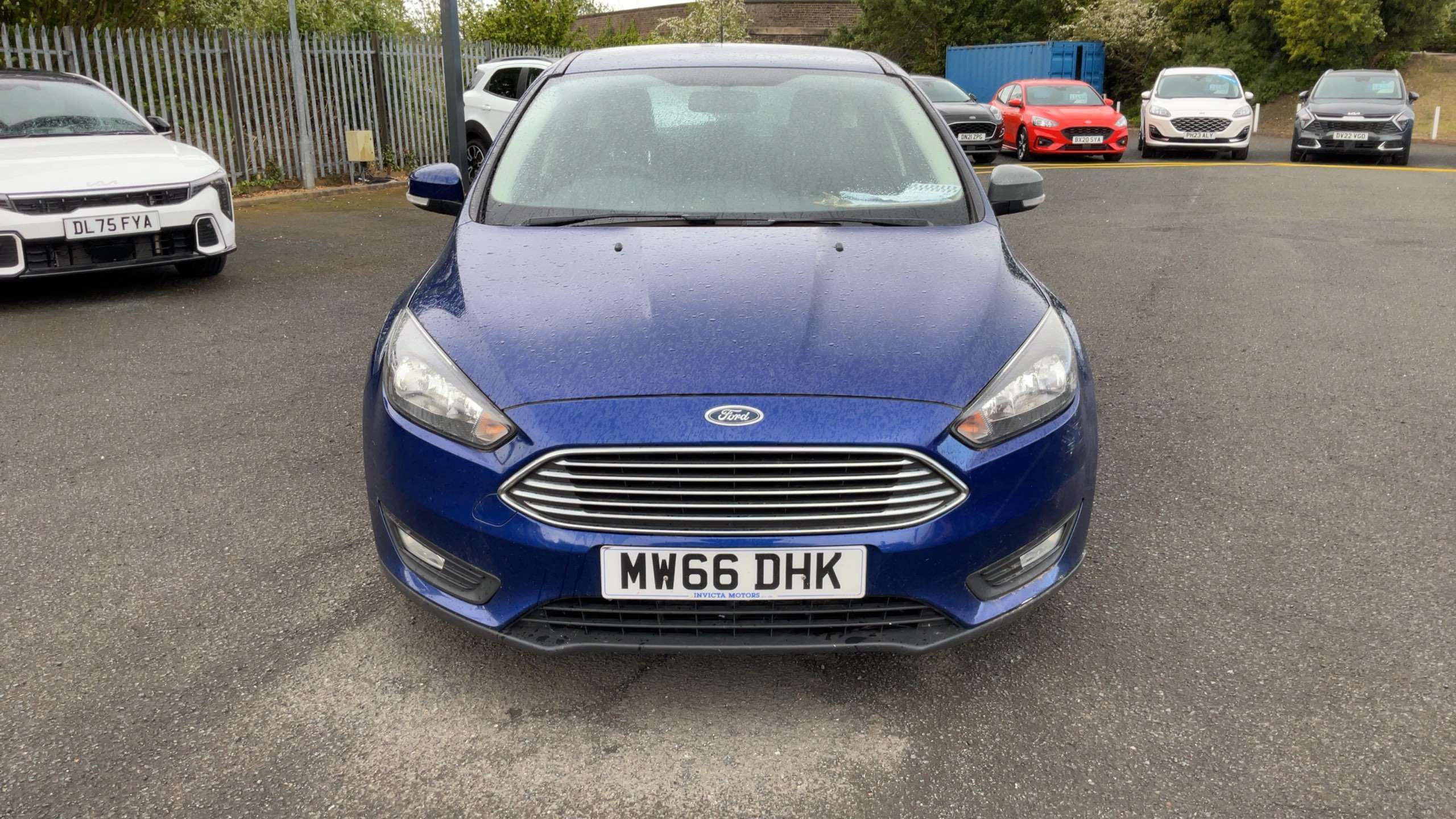 A 2016 FORD FOCUS 1.5 TDCi Zetec Hatchback 5dr Diesel Manual Euro 6 (s/s) (120 ps) A 2016 FORD FOCUS 1.5 TDCi Zetec Hatchback 5dr Diesel Manual Euro 6 (s/s) (120 ps)