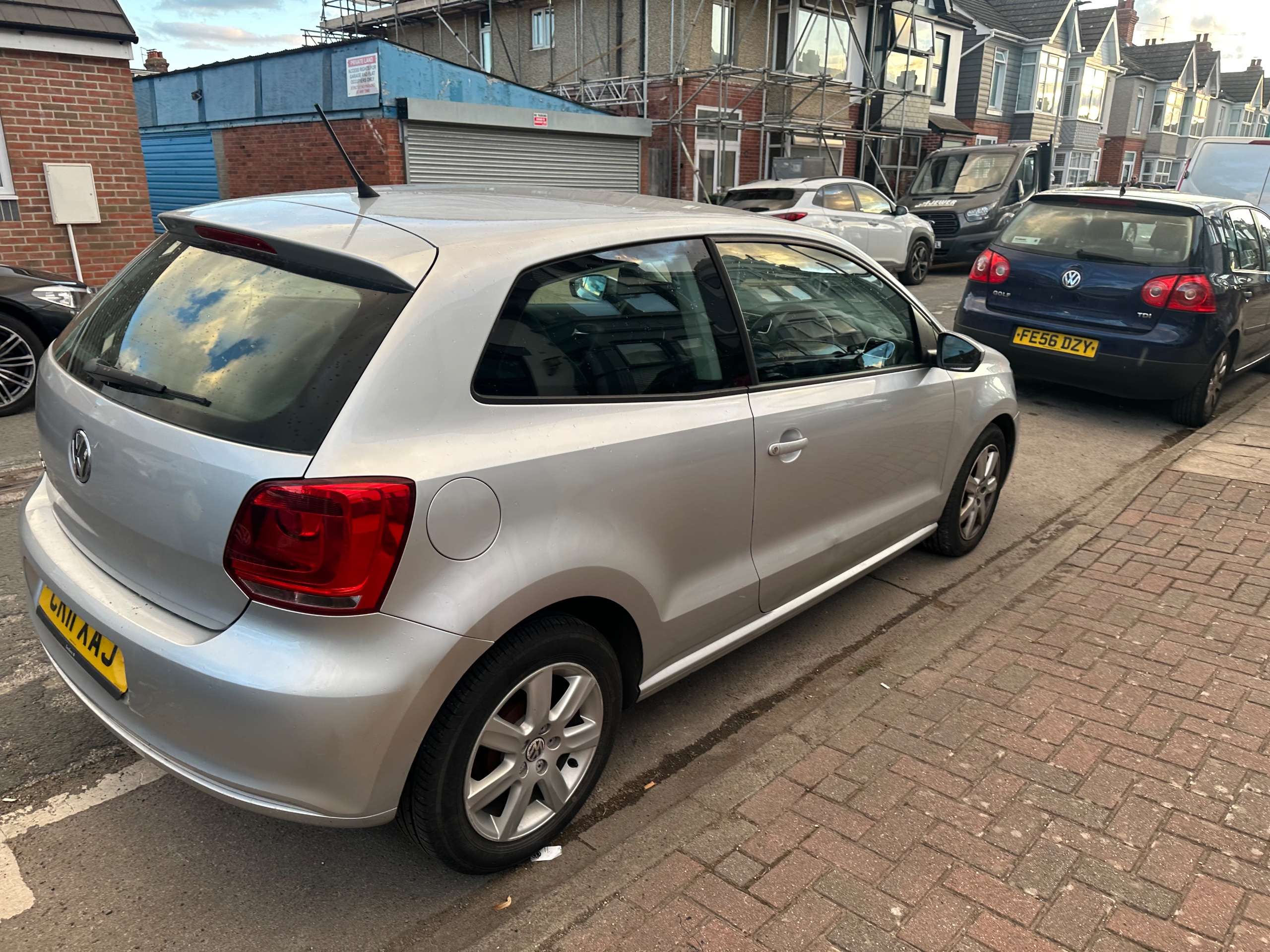 2011 VOLKSWAGEN POLO 2011 VOLKSWAGEN POLO