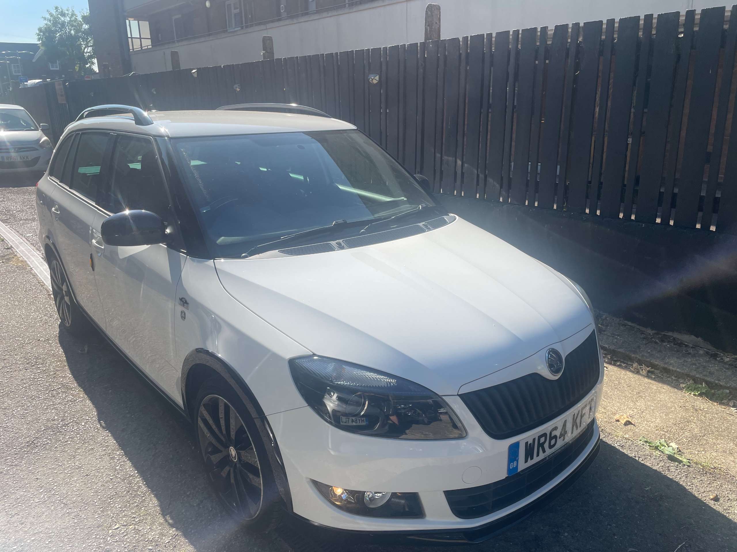 A 2014 SKODA FABIA 1.2 TSI Black Edition Estate 5dr Petrol Manual Euro 5 (105 ps) A 2014 SKODA FABIA 1.2 TSI Black Edition Estate 5dr Petrol Manual Euro 5 (105 ps)