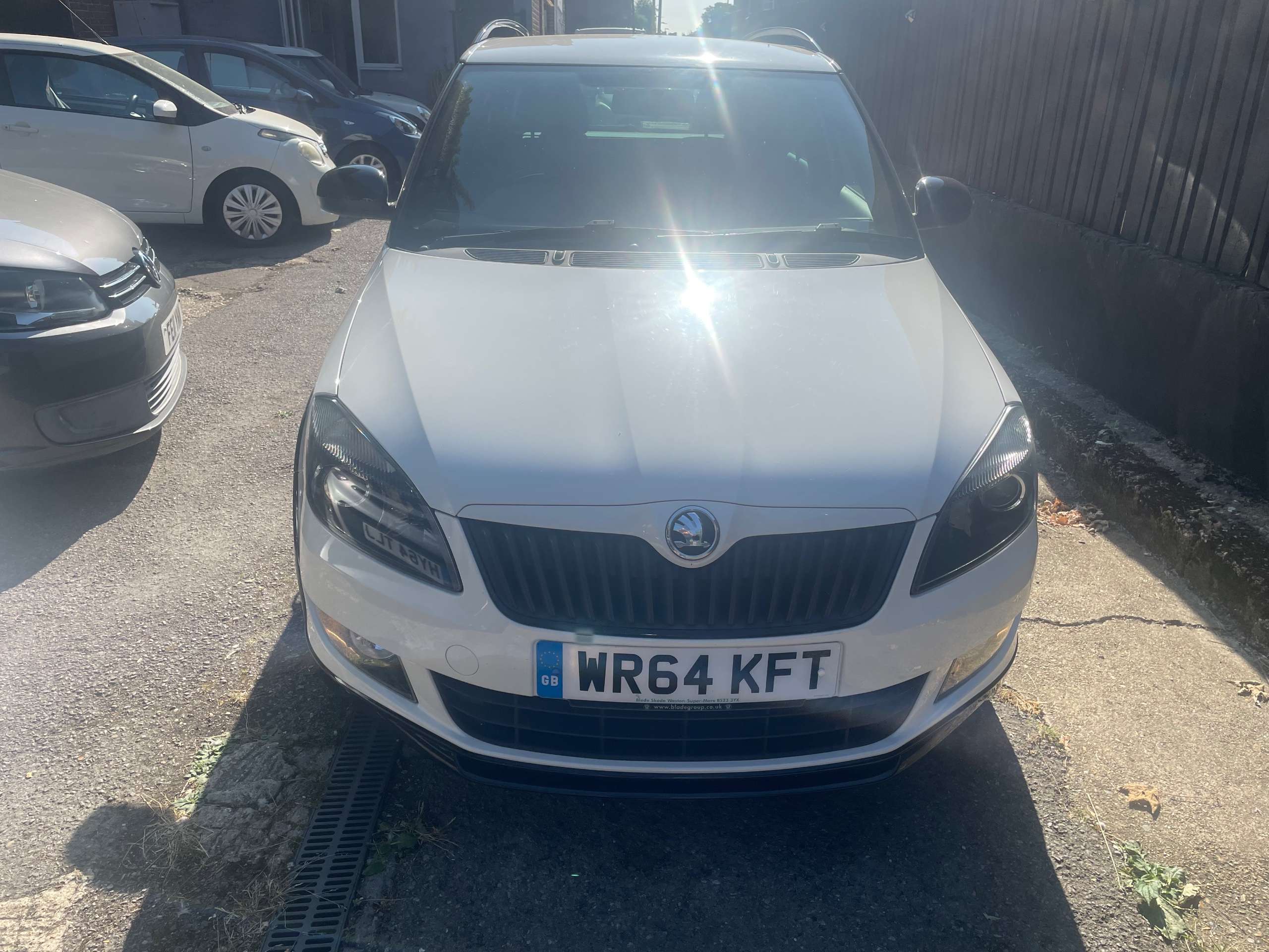 A 2014 SKODA FABIA 1.2 TSI Black Edition Estate 5dr Petrol Manual Euro 5 (105 ps) A 2014 SKODA FABIA 1.2 TSI Black Edition Estate 5dr Petrol Manual Euro 5 (105 ps)