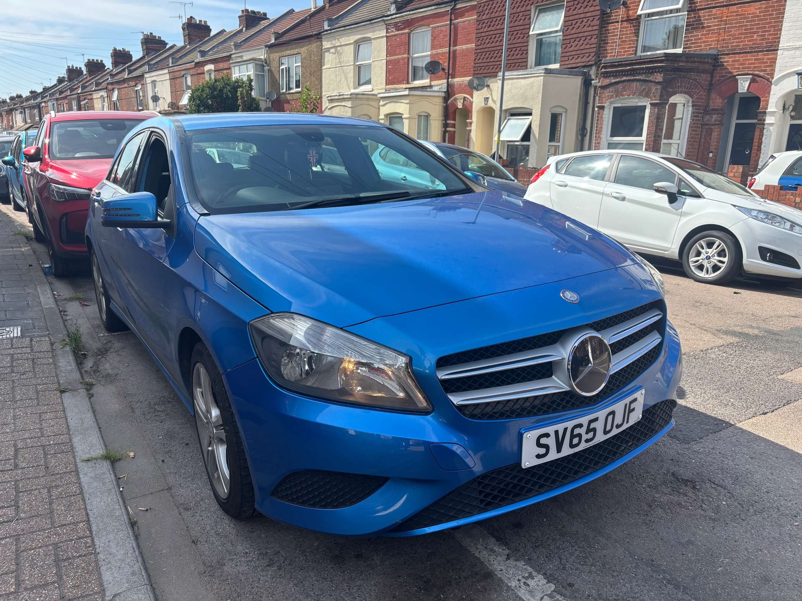 A 2015 MERCEDES-BENZ A CLASS A180 CDI Sport Edition 5dr A 2015 MERCEDES-BENZ A CLASS A180 CDI Sport Edition 5dr