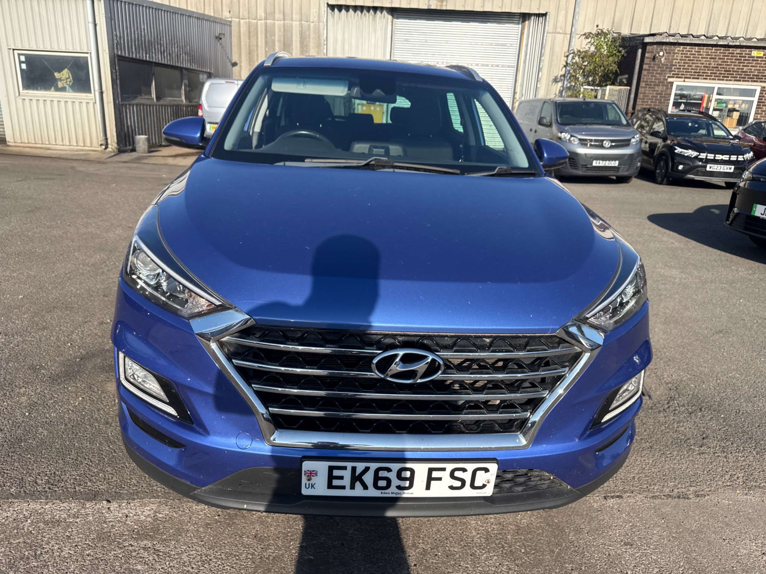 A 2019 HYUNDAI TUCSON 1.6 GDi SE Nav SUV 5dr Petrol Manual Euro 6 (s/s) (132 ps) A 2019 HYUNDAI TUCSON 1.6 GDi SE Nav SUV 5dr Petrol Manual Euro 6 (s/s) (132 ps)