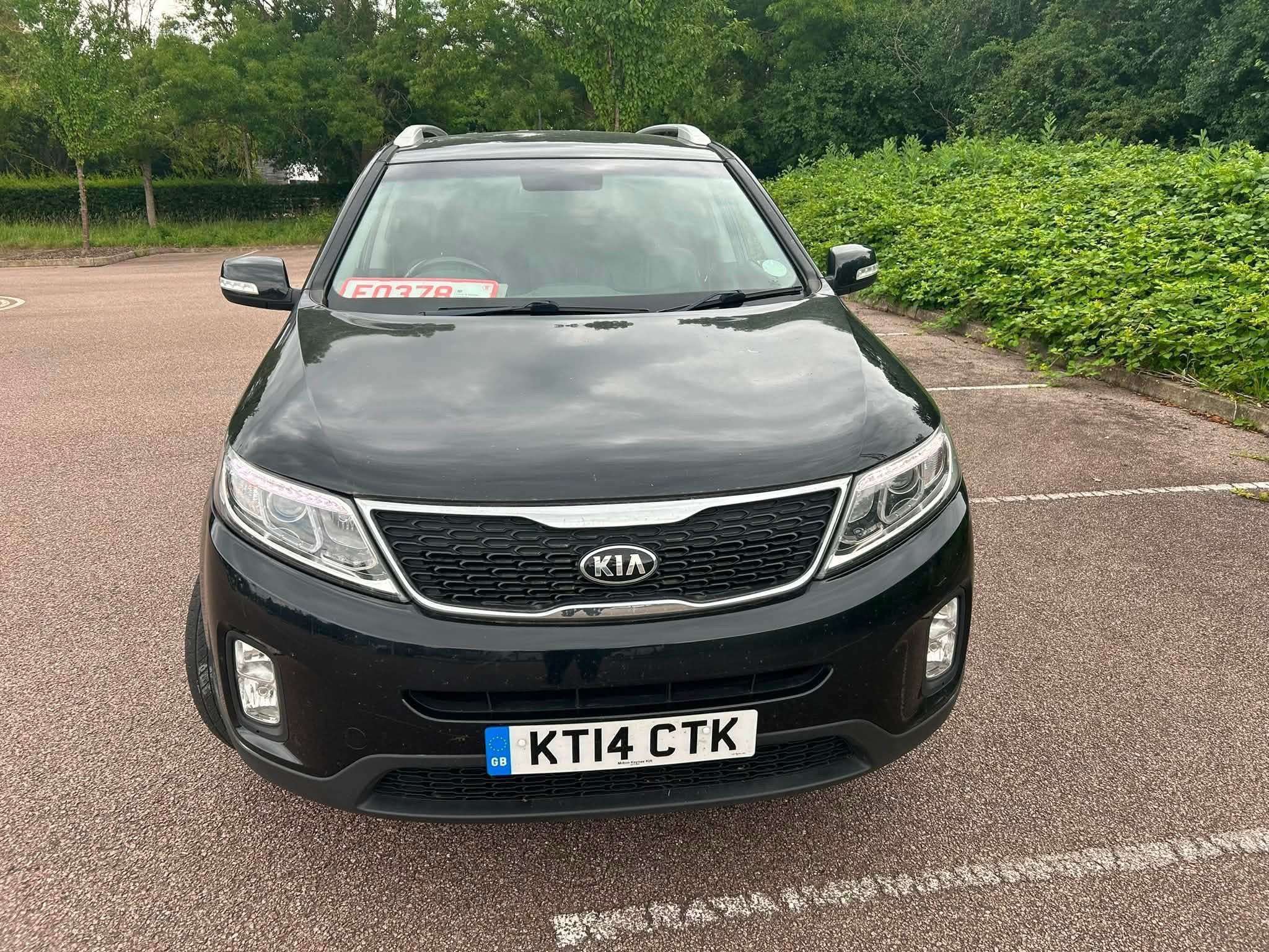 A 2014 KIA SORENTO 2.2 CRDi KX-2 SUV 5dr Diesel Manual AWD Euro 5 (194 bhp) A 2014 KIA SORENTO 2.2 CRDi KX-2 SUV 5dr Diesel Manual AWD Euro 5 (194 bhp)