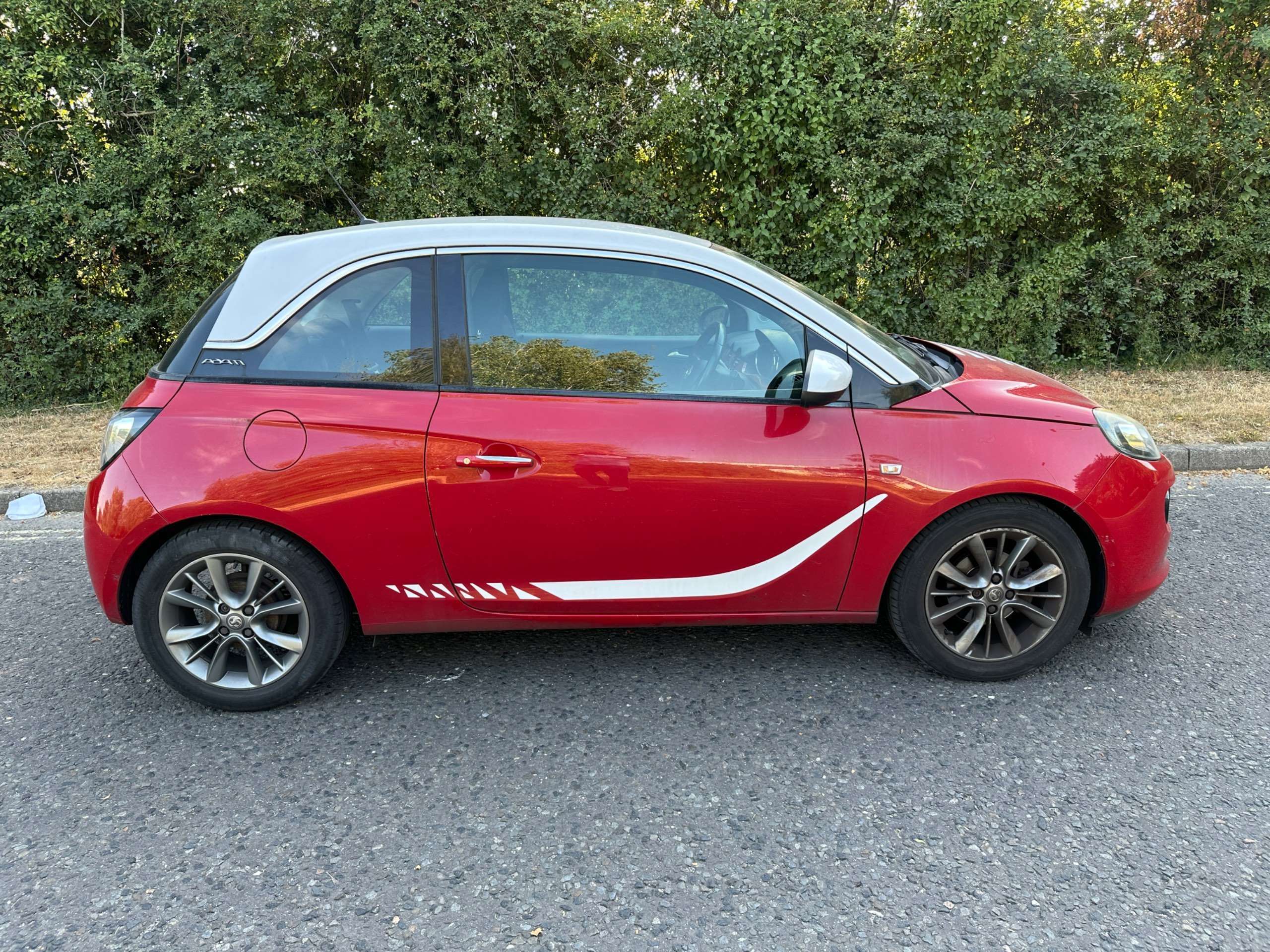 A 2014 VAUXHALL ADAM 1.2 16v JAM Hatchback 3dr Petrol Manual Euro 5 (70 ps) A 2014 VAUXHALL ADAM 1.2 16v JAM Hatchback 3dr Petrol Manual Euro 5 (70 ps)