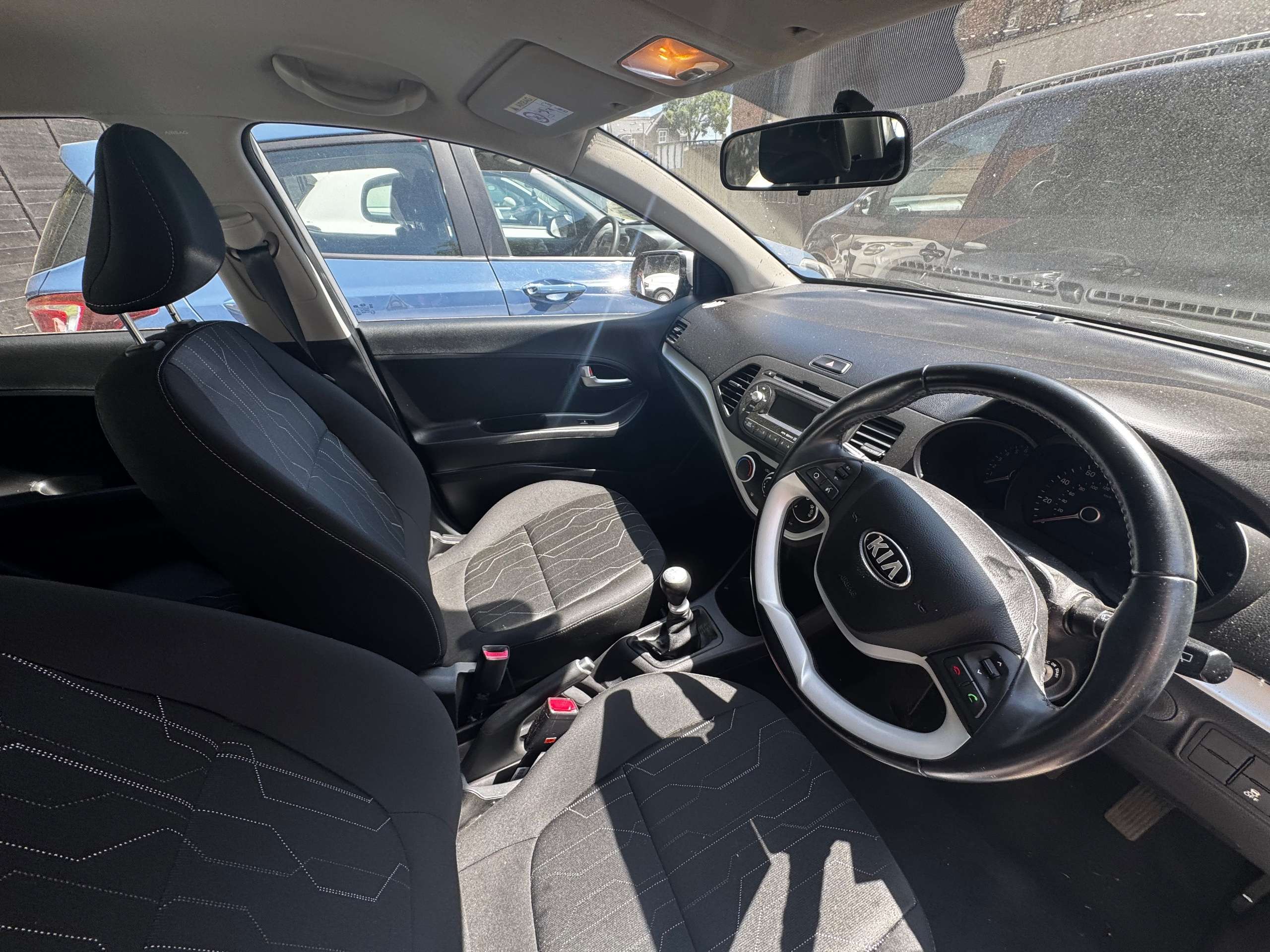 A 2014 KIA PICANTO 1.0 2 Hatchback 5dr Petrol Manual Euro 5 (68 bhp) A 2014 KIA PICANTO 1.0 2 Hatchback 5dr Petrol Manual Euro 5 (68 bhp)