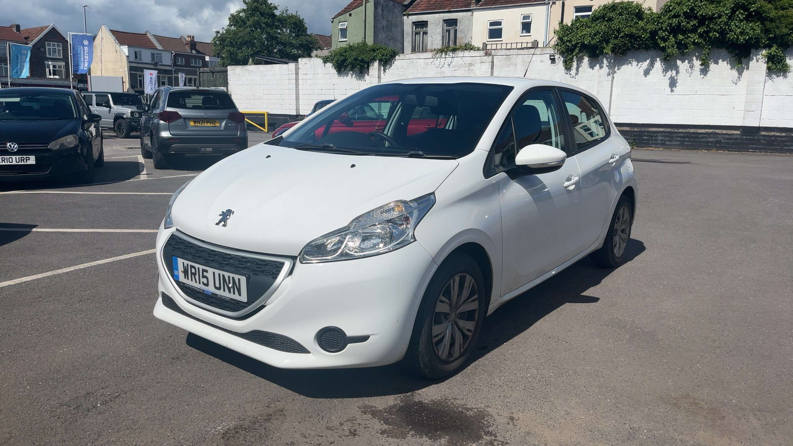 A 2015 PEUGEOT 208 1.2 VTi PureTech Access+ Hatchback 5dr Petrol Manual Euro 6 (82 ps) A 2015 PEUGEOT 208 1.2 VTi PureTech Access+ Hatchback 5dr Petrol Manual Euro 6 (82 ps)