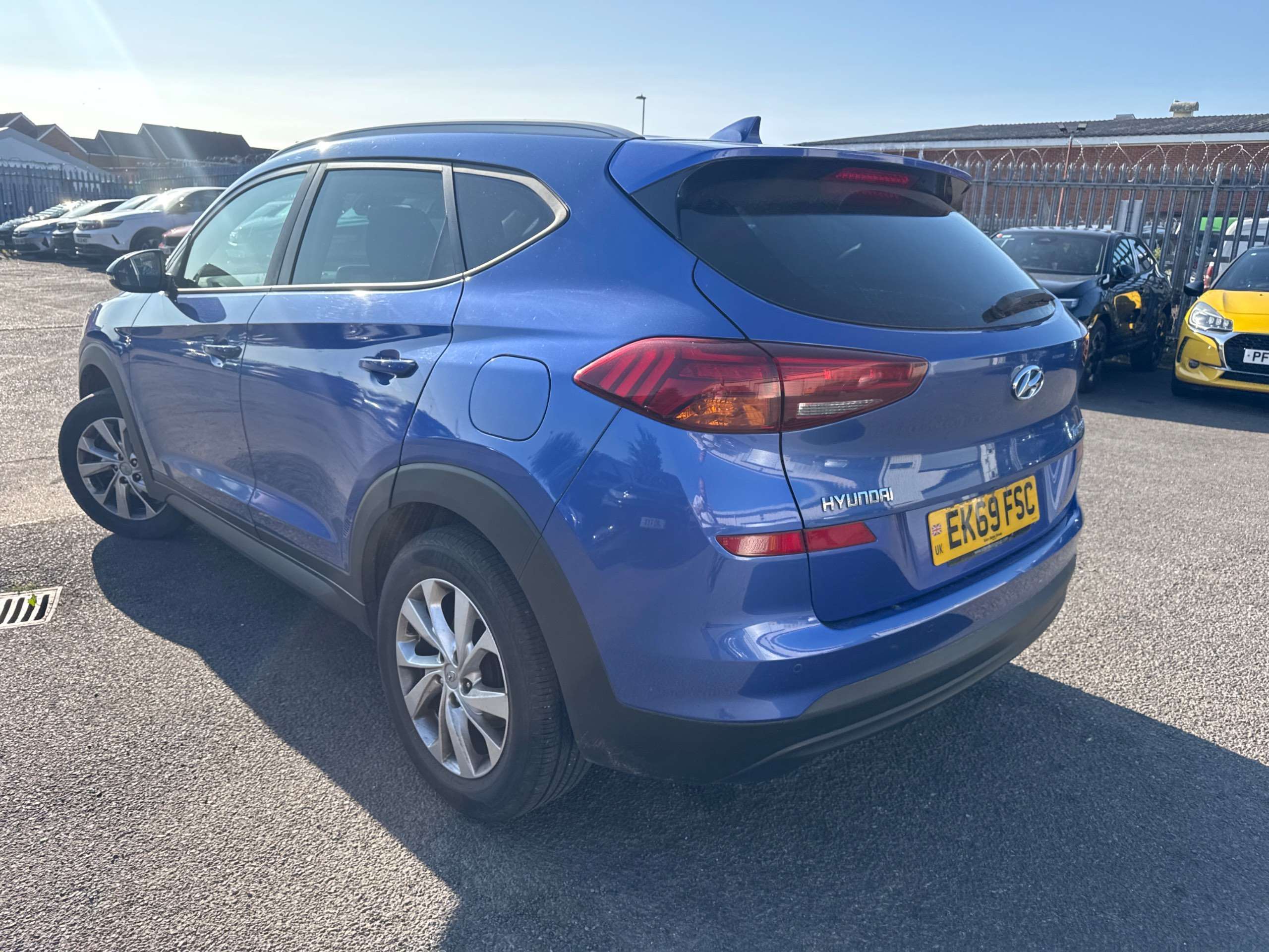 A 2019 HYUNDAI TUCSON 1.6 GDi SE Nav SUV 5dr Petrol Manual Euro 6 (s/s) (132 ps) A 2019 HYUNDAI TUCSON 1.6 GDi SE Nav SUV 5dr Petrol Manual Euro 6 (s/s) (132 ps)