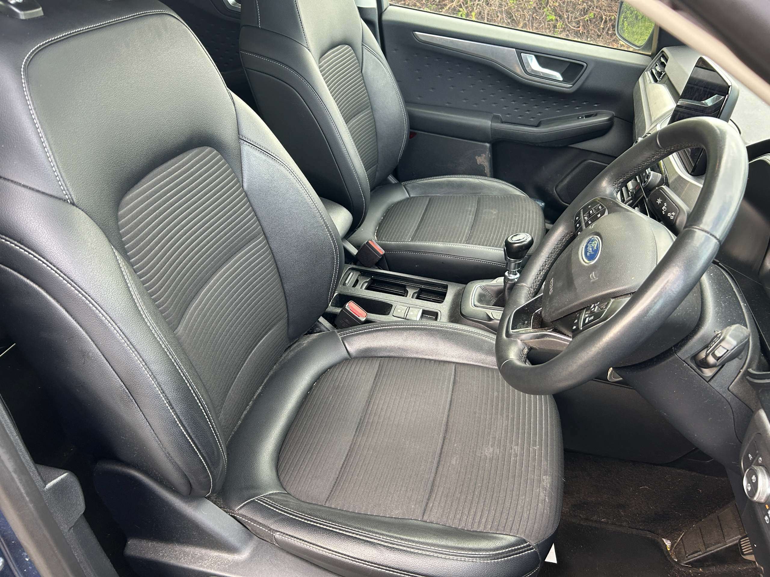 2021 FORD KUGA 2021 FORD KUGA