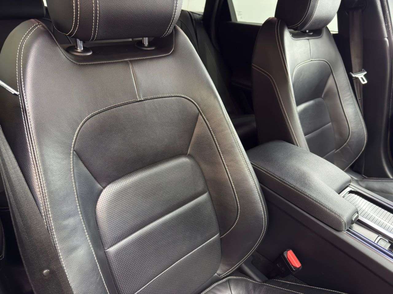 2019 JAGUAR XF 2019 JAGUAR XF