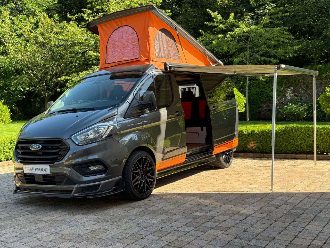 A 2021 FORD TRANSIT CAMPERVAN, 2.0 290 LIMITED CAMPER 2.0 280 EcoBlue Limited Panel Van 5dr Diesel Manual L1 H1 Euro 6 (s/s) (130 A 2021 FORD TRANSIT CAMPERVAN, 2.0 290 LIMITED CAMPER 2.0 280 EcoBlue Limited Panel Van 5dr Diesel Manual L1 H1 Euro 6 (s/s) (130