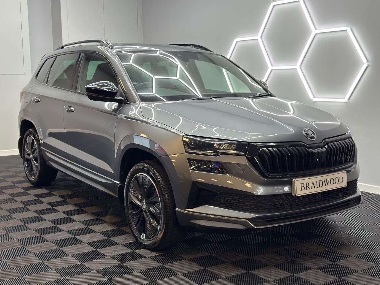 A 2022 SKODA KAROQ 1.5 TSI ACT SportLine SUV 5dr Petrol DSG Euro 6 (s/s) (150 ps) A 2022 SKODA KAROQ 1.5 TSI ACT SportLine SUV 5dr Petrol DSG Euro 6 (s/s) (150 ps)