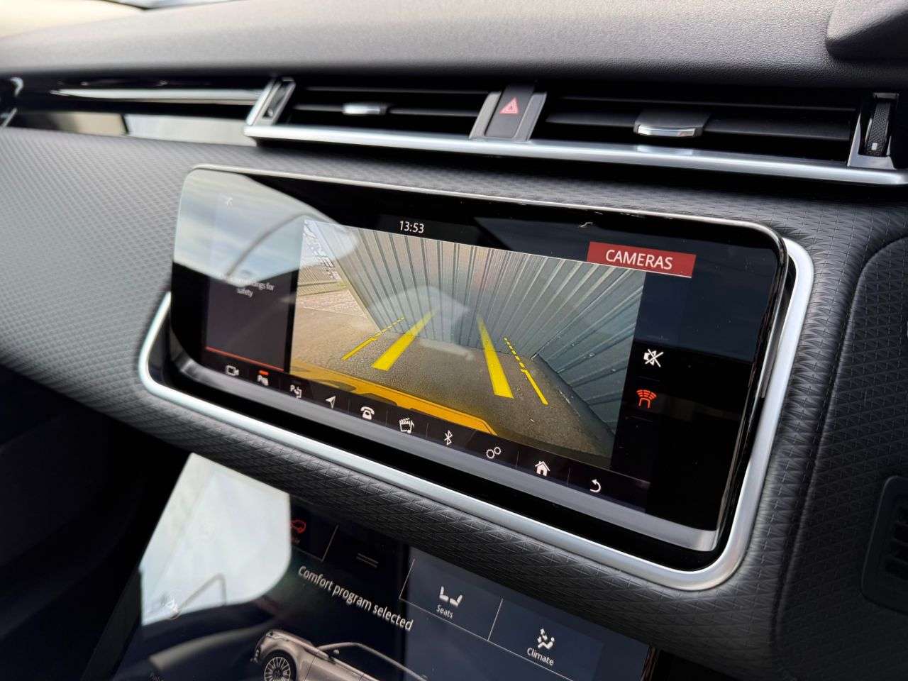 2019 LAND ROVER RANGE ROVER VELAR 2019 LAND ROVER RANGE ROVER VELAR