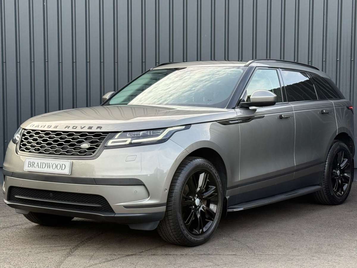 Check out this Land Rover Range Rover Velar 2019 Diesel Automatic