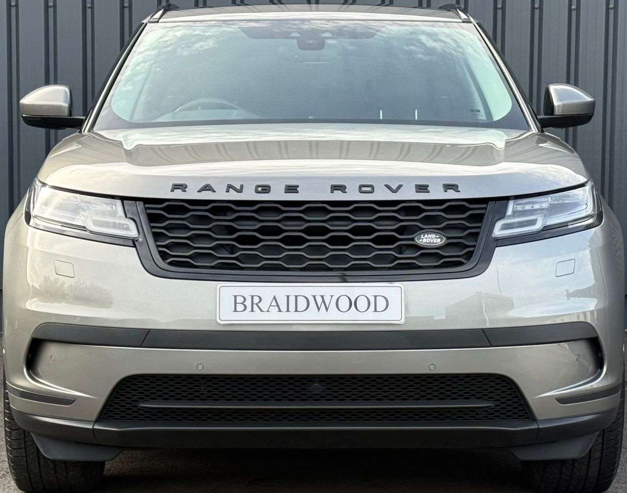 2019 LAND ROVER RANGE ROVER VELAR 2019 LAND ROVER RANGE ROVER VELAR