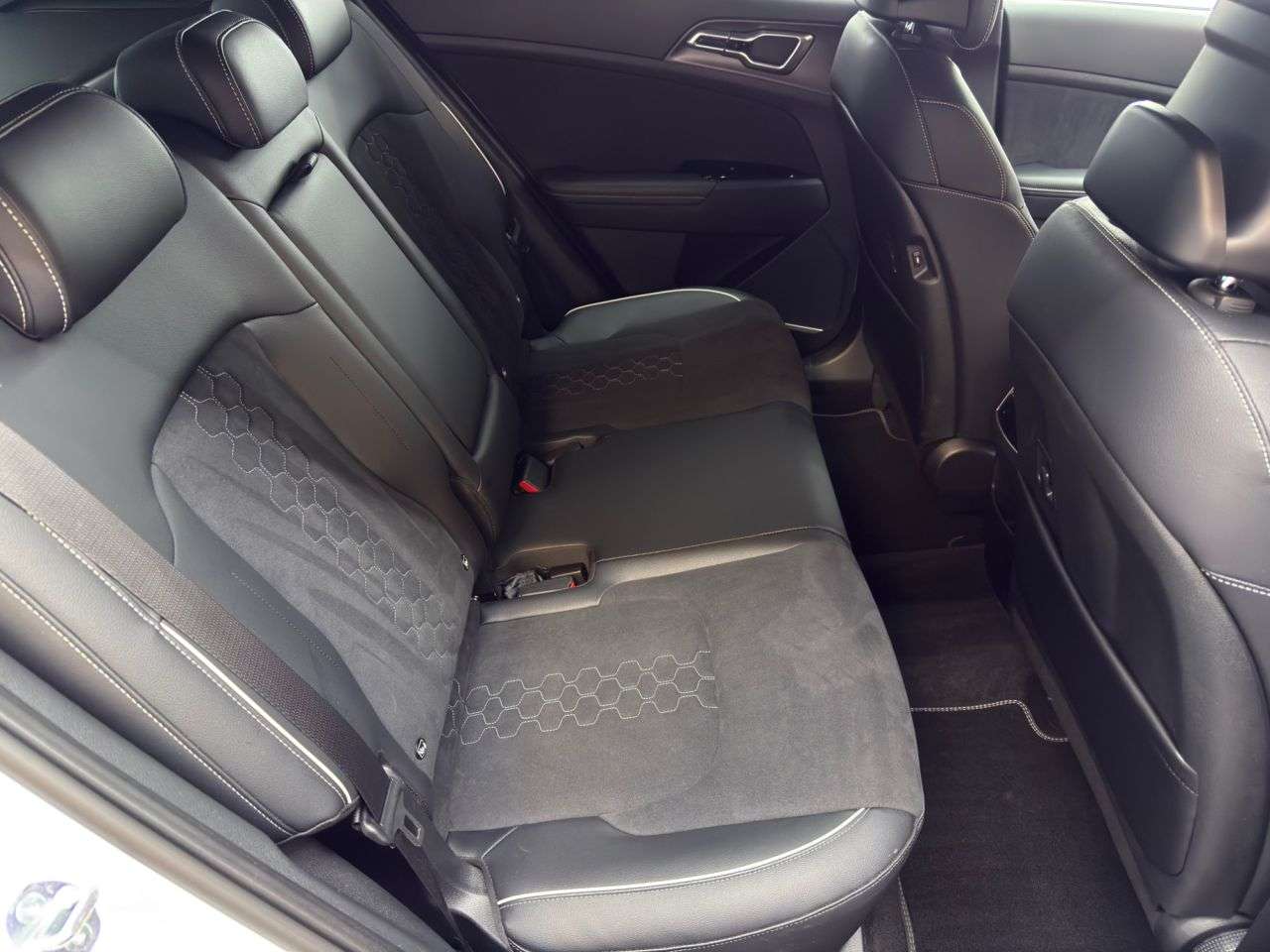 2024 KIA SPORTAGE 2024 KIA SPORTAGE