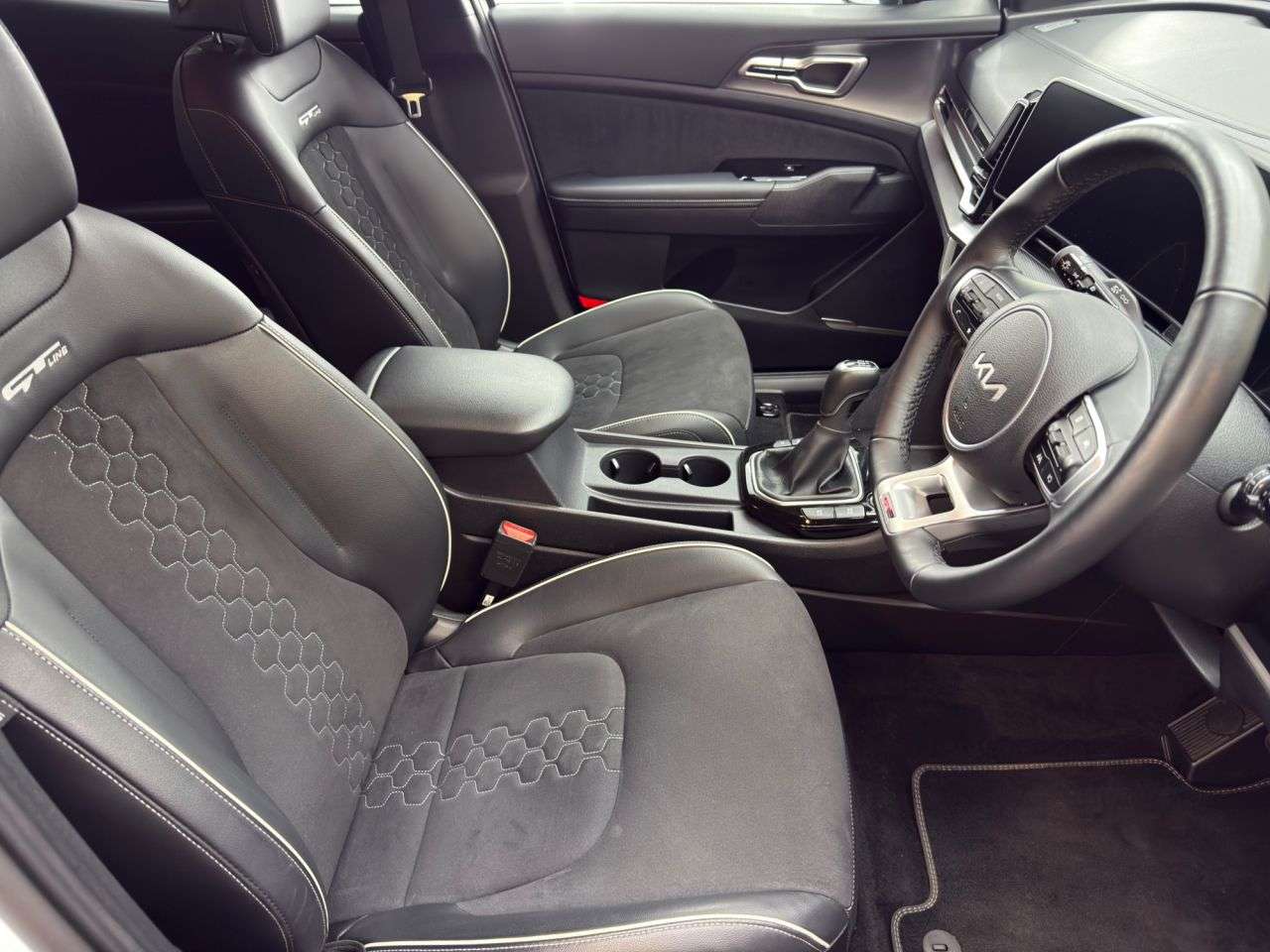 2024 KIA SPORTAGE 2024 KIA SPORTAGE