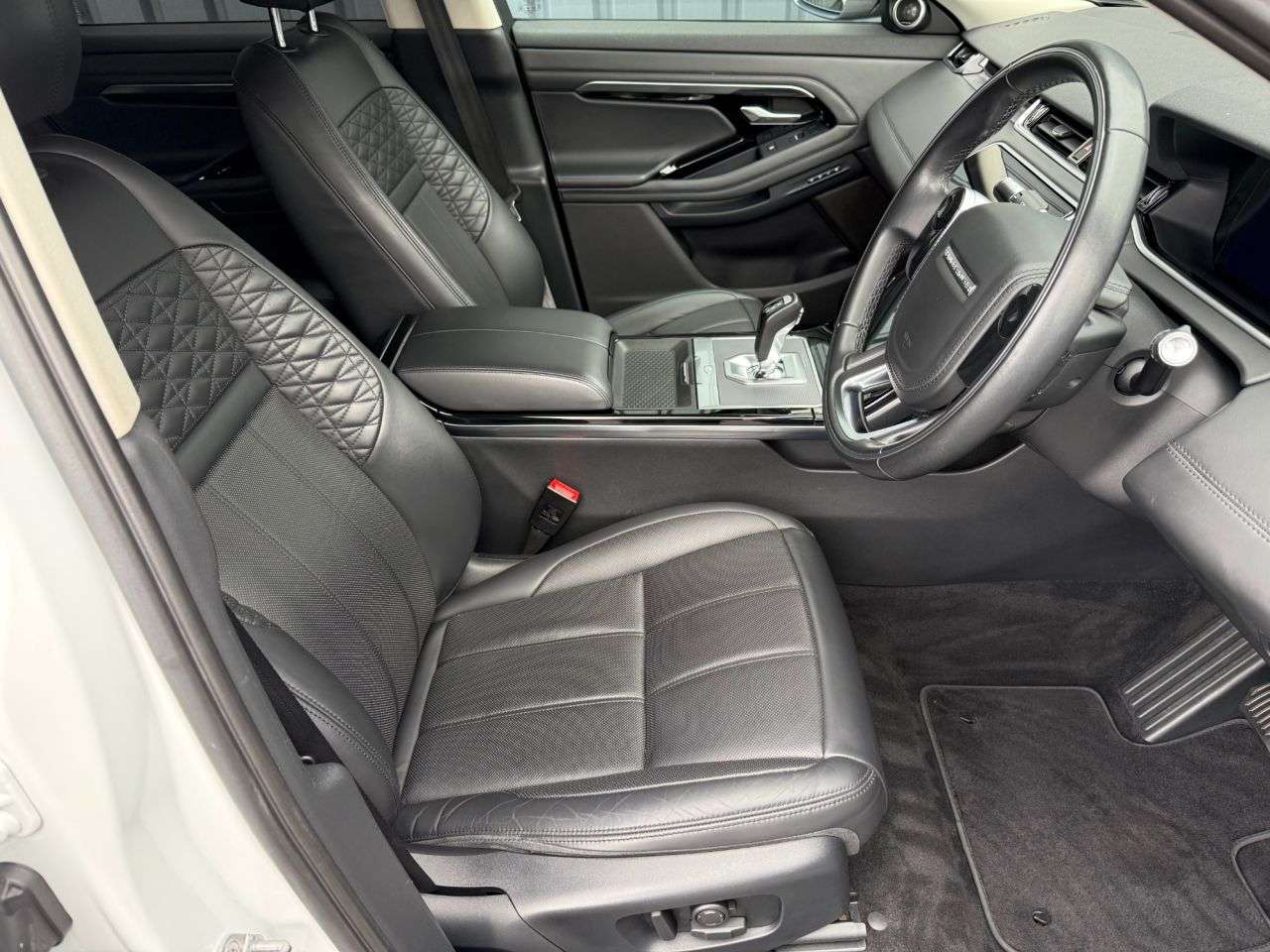 2019 LAND ROVER RANGE ROVER EVOQUE 2019 LAND ROVER RANGE ROVER EVOQUE