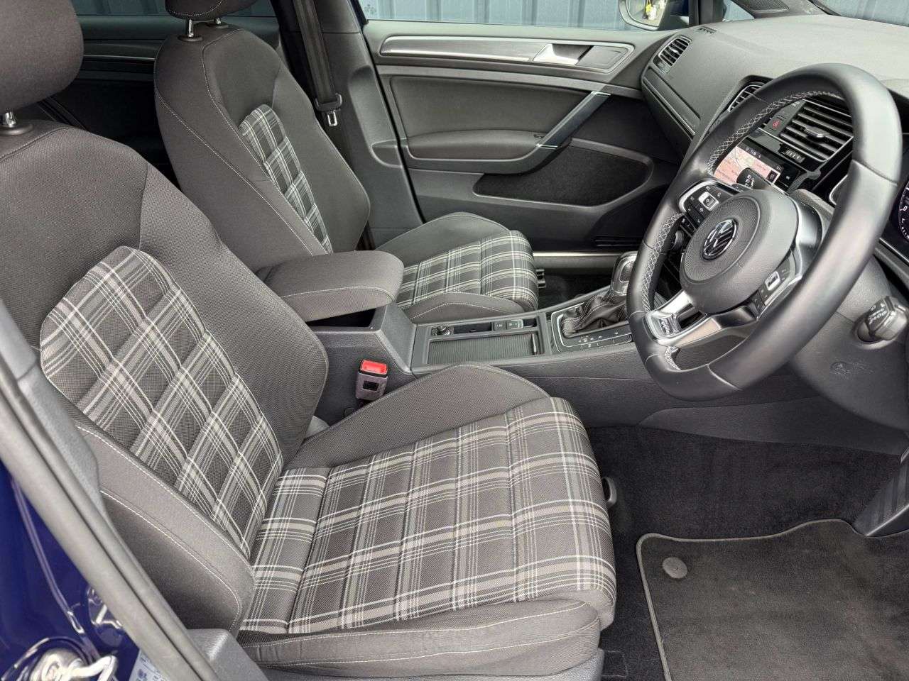 2019 VOLKSWAGEN GOLF 2019 VOLKSWAGEN GOLF