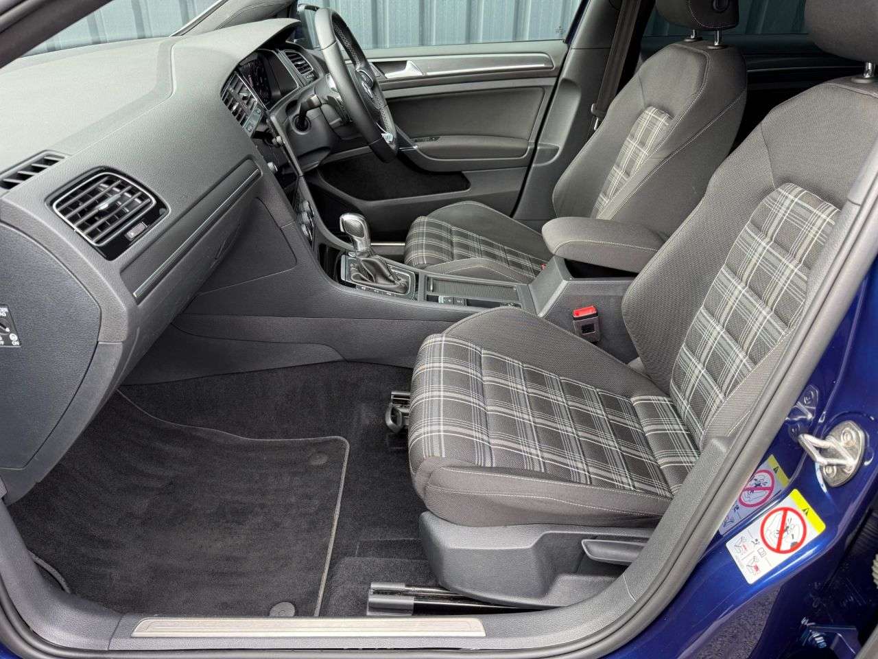 2019 VOLKSWAGEN GOLF 2019 VOLKSWAGEN GOLF