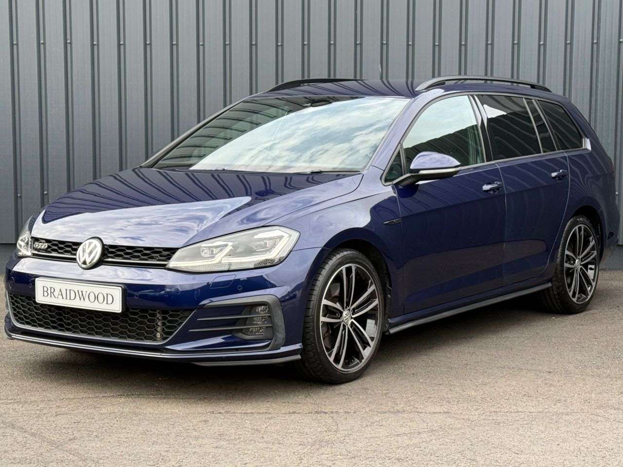 2019 VOLKSWAGEN GOLF 2019 VOLKSWAGEN GOLF