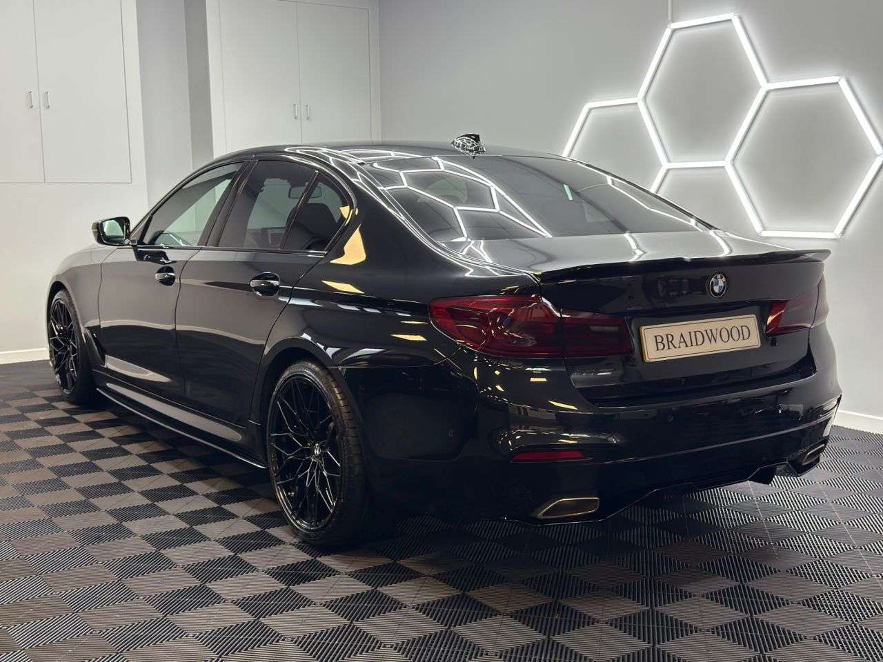 2019 BMW 5 SERIES 2019 BMW 5 SERIES