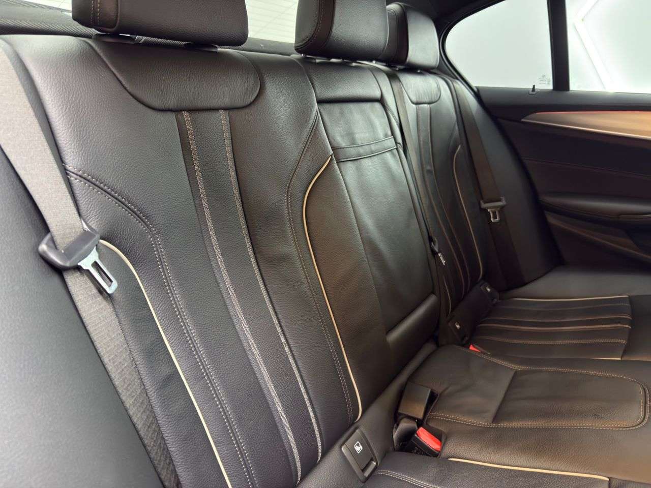 2019 BMW 5 SERIES 2019 BMW 5 SERIES