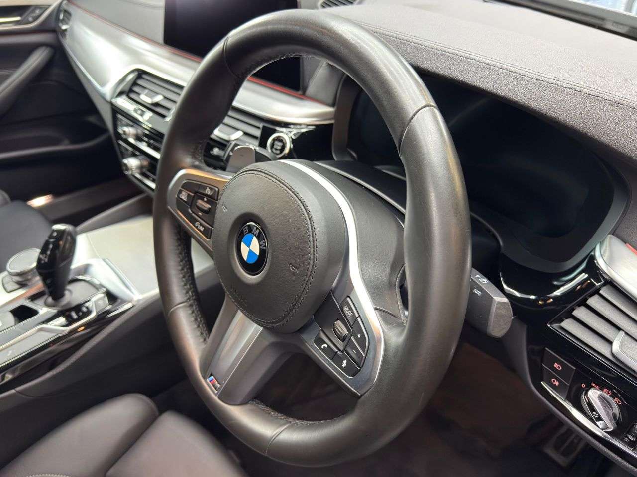 2019 BMW 5 SERIES 2019 BMW 5 SERIES