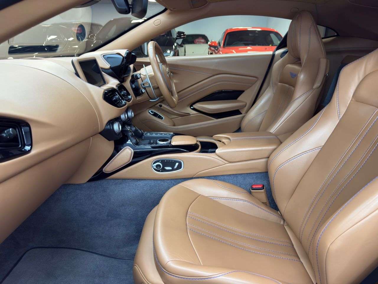 2019 ASTON MARTIN VANTAGE 2019 ASTON MARTIN VANTAGE