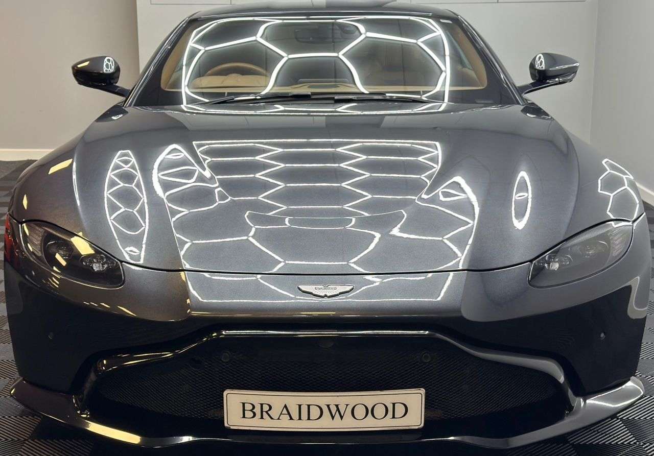 2019 ASTON MARTIN VANTAGE 2019 ASTON MARTIN VANTAGE