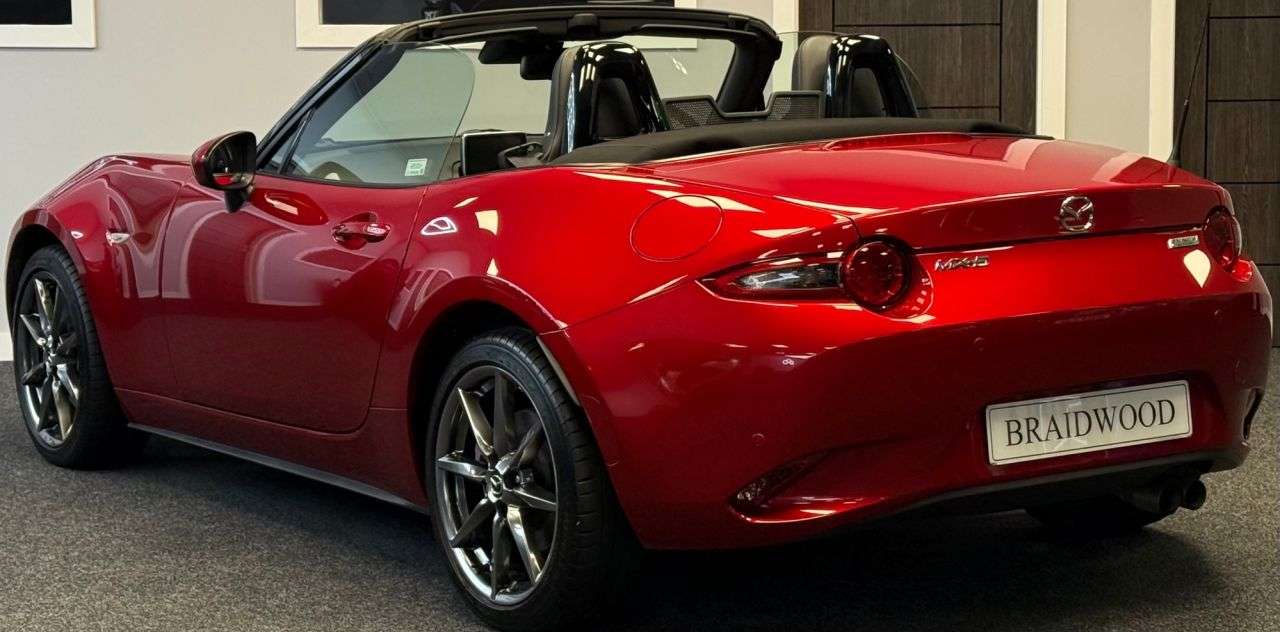 2016 MAZDA MX-5 2016 MAZDA MX-5