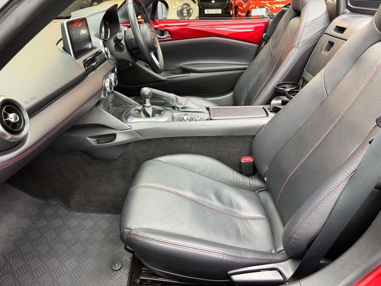 2016 MAZDA MX-5 2016 MAZDA MX-5