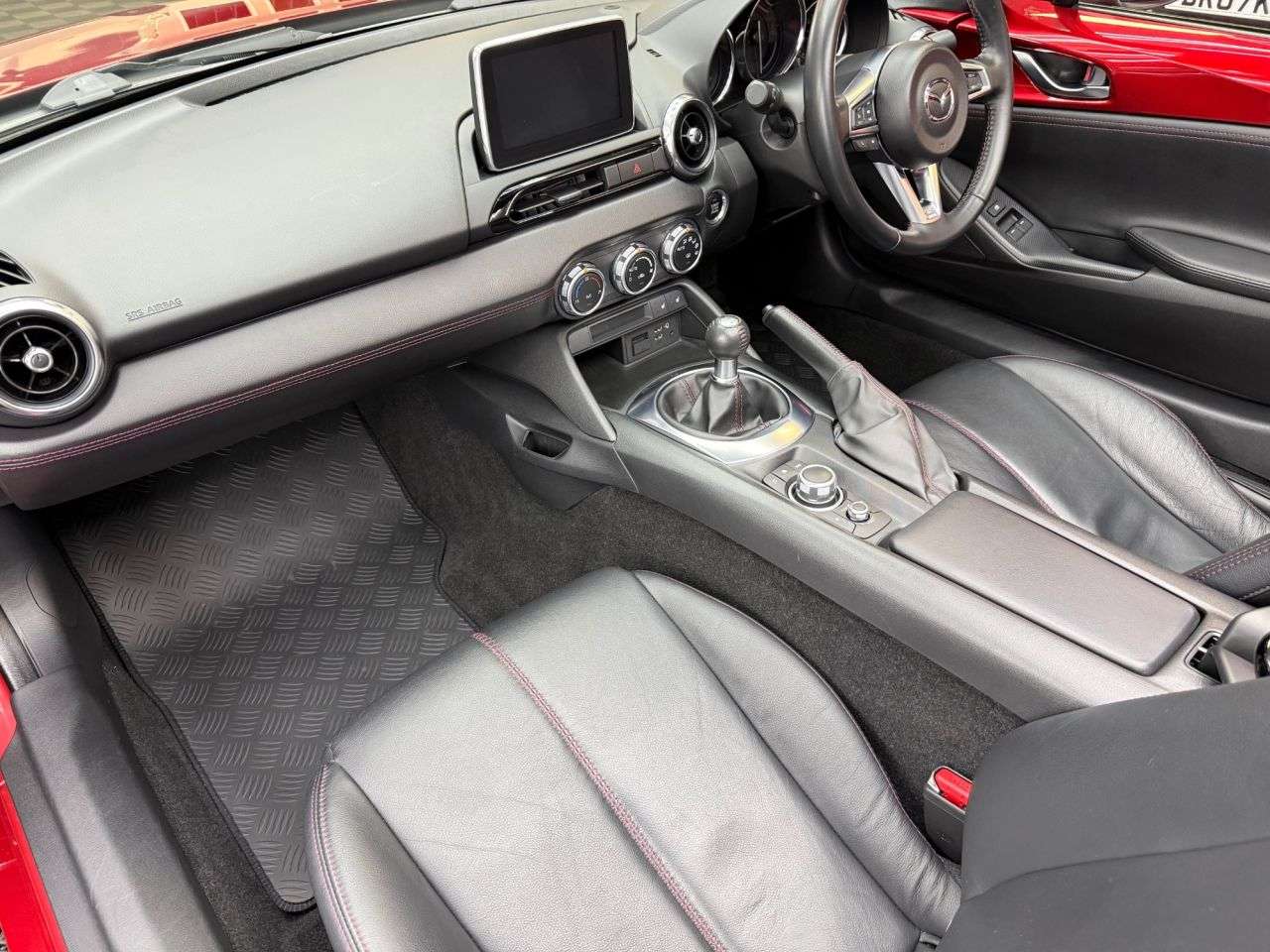 2016 MAZDA MX-5 2016 MAZDA MX-5