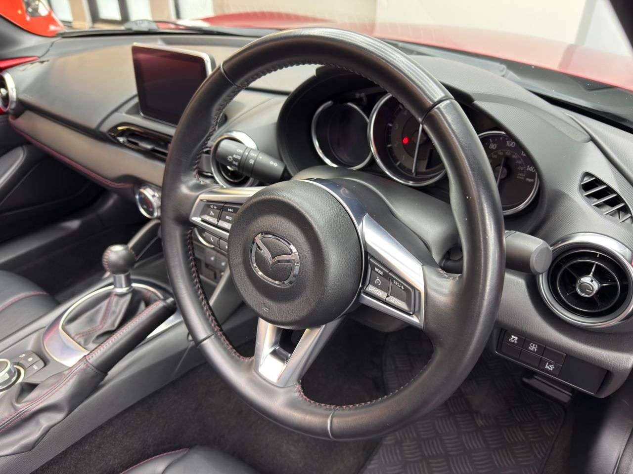 2016 MAZDA MX-5 2016 MAZDA MX-5
