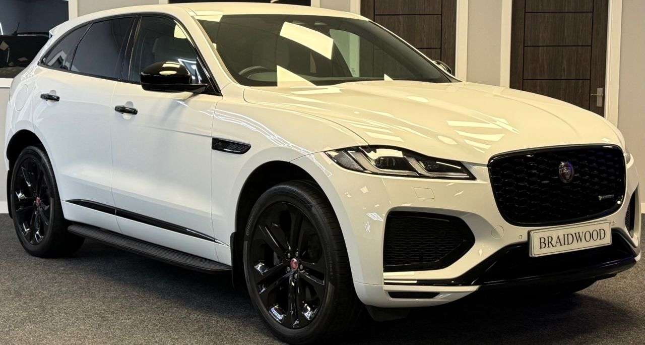 A 2022 JAGUAR F-PACE 2.0 D200 MHEV R-Dynamic HSE SUV 5dr Diesel Auto AWD Euro 6 (s/s) (204 ps) A 2022 JAGUAR F-PACE 2.0 D200 MHEV R-Dynamic HSE SUV 5dr Diesel Auto AWD Euro 6 (s/s) (204 ps)