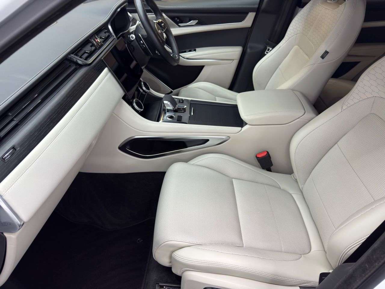 2022 JAGUAR F-PACE 2022 JAGUAR F-PACE