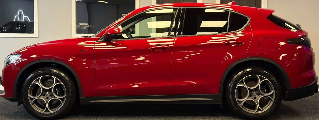 2021 ALFA ROMEO STELVIO 2021 ALFA ROMEO STELVIO