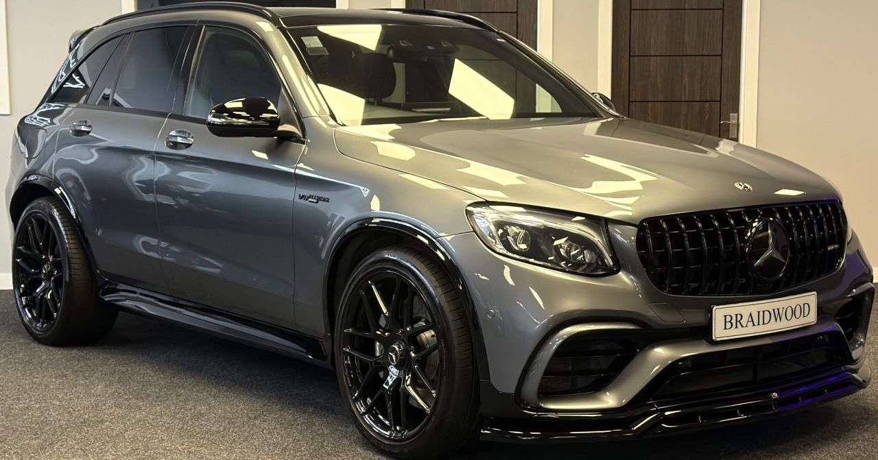 A 2019 MERCEDES-BENZ GLC 4.0 GLC63 V8 BiTurbo AMG (Premium) SUV 5dr Petrol AMG SpdS MCT 4MATIC+ Euro A 2019 MERCEDES-BENZ GLC 4.0 GLC63 V8 BiTurbo AMG (Premium) SUV 5dr Petrol AMG SpdS MCT 4MATIC+ Euro