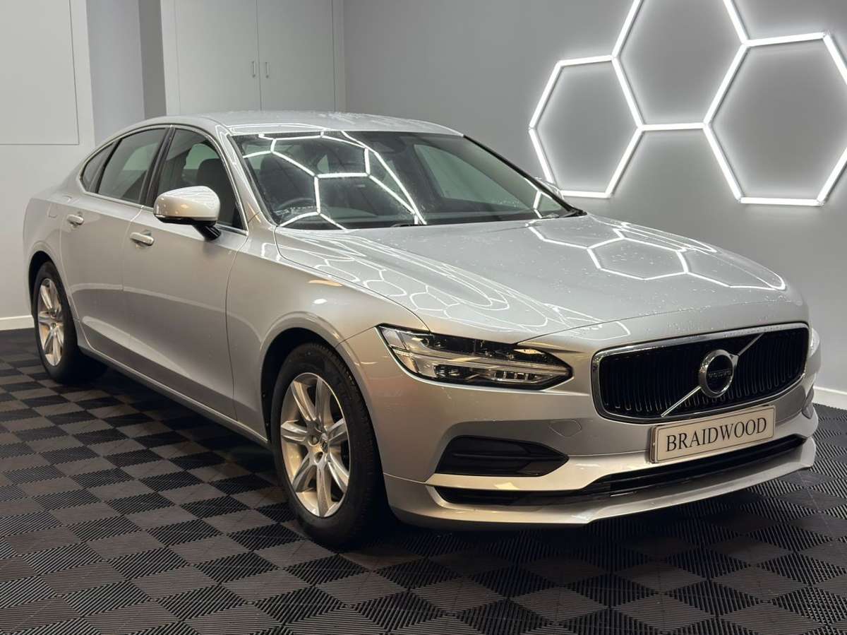 Check out this Volvo S90 2017 Diesel Automatic