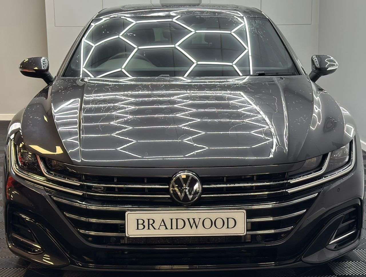 A 2023 VOLKSWAGEN ARTEON 2.0 TSI R-Line Shooting Brake 5dr Petrol DSG Euro 6 (s/s) (190 ps) A 2023 VOLKSWAGEN ARTEON 2.0 TSI R-Line Shooting Brake 5dr Petrol DSG Euro 6 (s/s) (190 ps)
