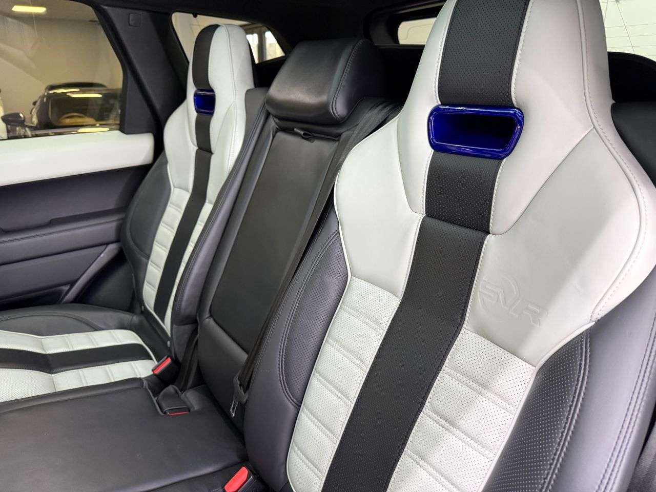 2017 LAND ROVER RANGE ROVER SPORT 2017 LAND ROVER RANGE ROVER SPORT