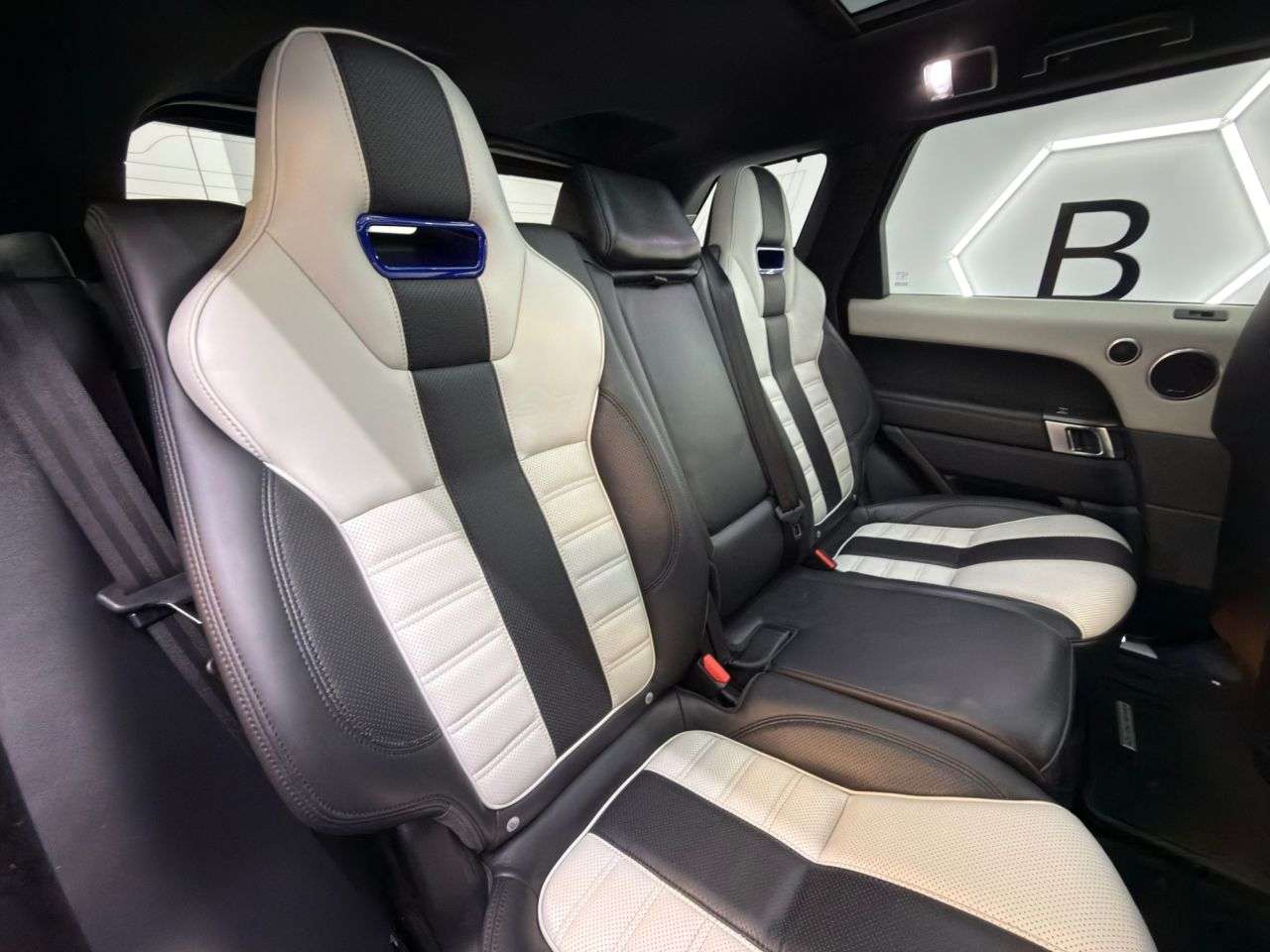 2017 LAND ROVER RANGE ROVER SPORT 2017 LAND ROVER RANGE ROVER SPORT