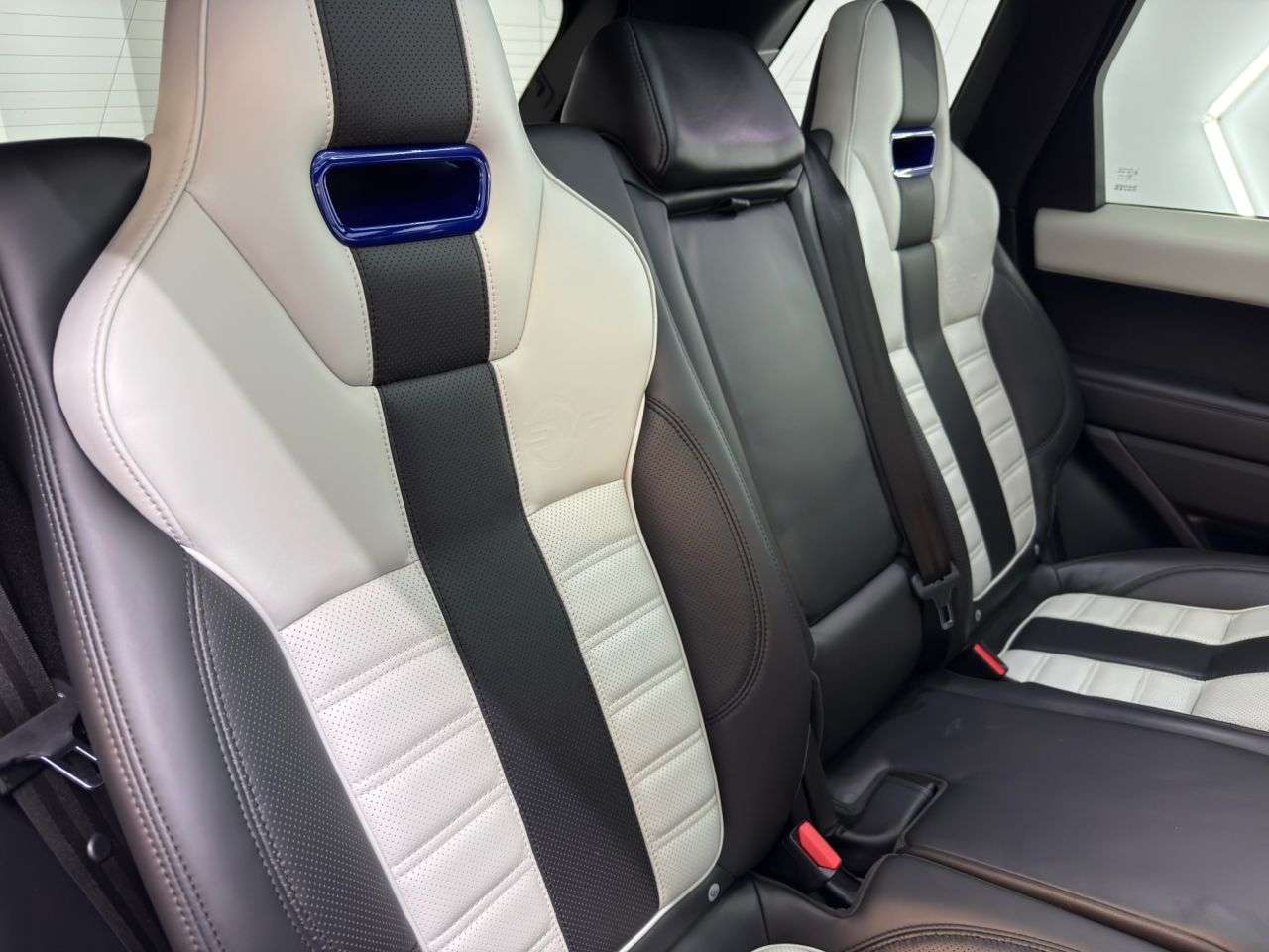 2017 LAND ROVER RANGE ROVER SPORT 2017 LAND ROVER RANGE ROVER SPORT