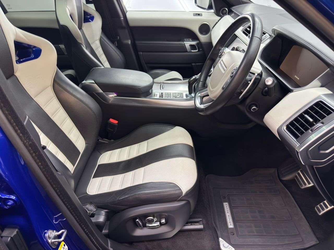 2017 LAND ROVER RANGE ROVER SPORT 2017 LAND ROVER RANGE ROVER SPORT